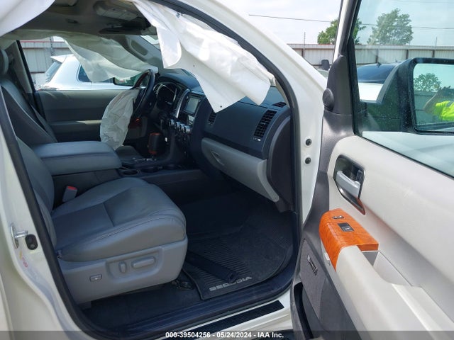 Toyota Sequoia Platinum 2019 5TDDY5G13KS170097 Image 5