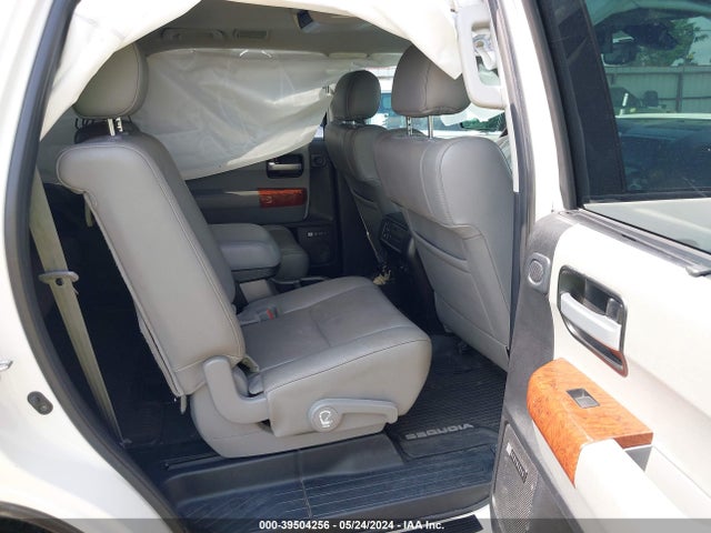 Toyota Sequoia Platinum 2019 5TDDY5G13KS170097 Image 8