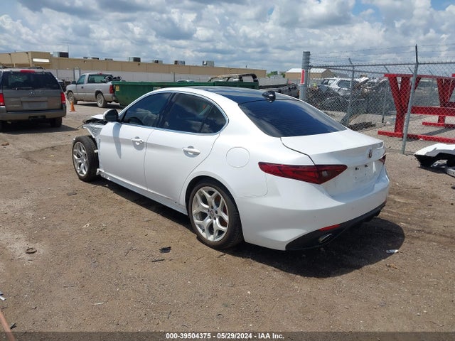 ZARFAECN4J7583571 Alfa Romeo Giulia Ti Rwd