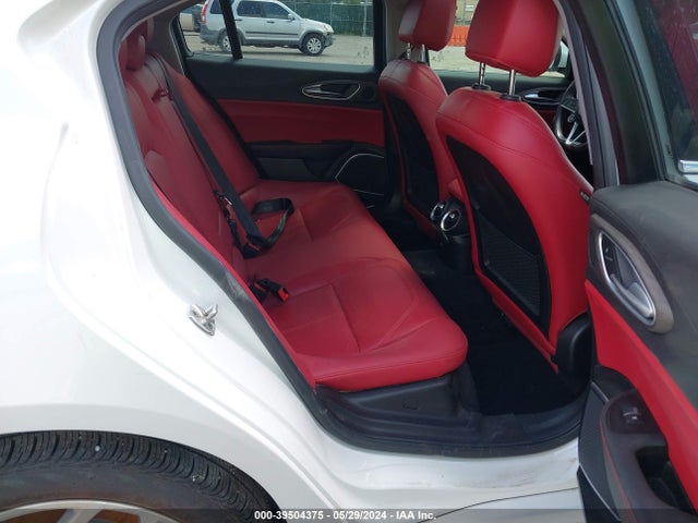 ZARFAECN4J7583571 Alfa Romeo Giulia Ti Rwd