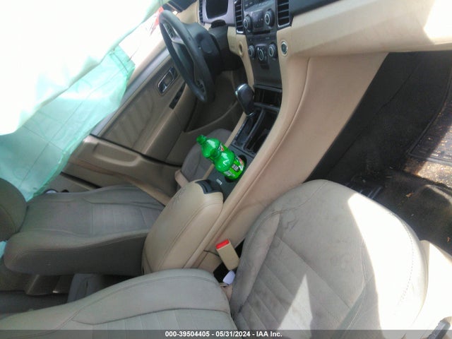 Ford TAURUS SE 2017 1FAHP2D85HG105720 Image 5