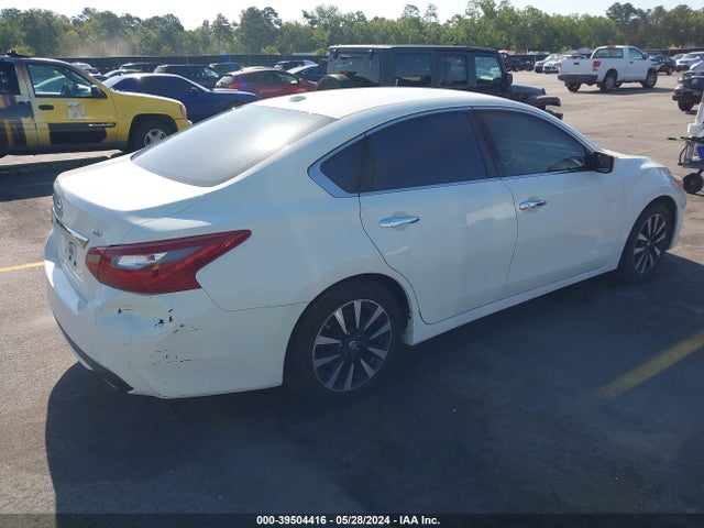 Nissan Altima 2.5 Sv 2018 1N4AL3AP7JC130467 Image 4