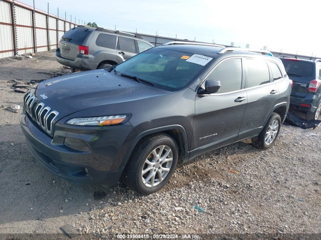 Jeep Cherokee Latitude 2015 1C4PJLCB6FW781039 Image 2