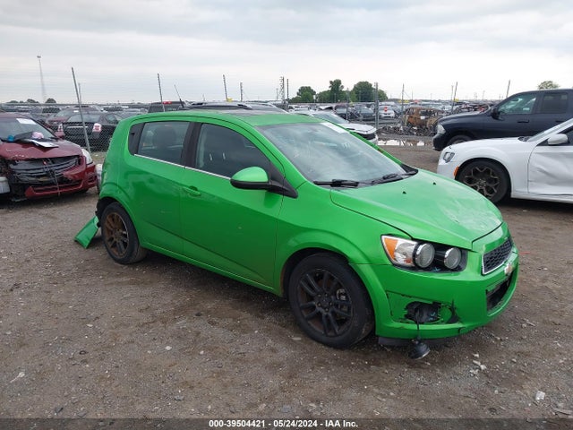 Chevrolet Sonic Lt Auto 2014 1G1JC6SH8E4232467 главное изображение