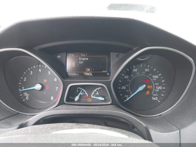 Ford FOCUS SE 2018 1FADP3K28JL312876 Image 7