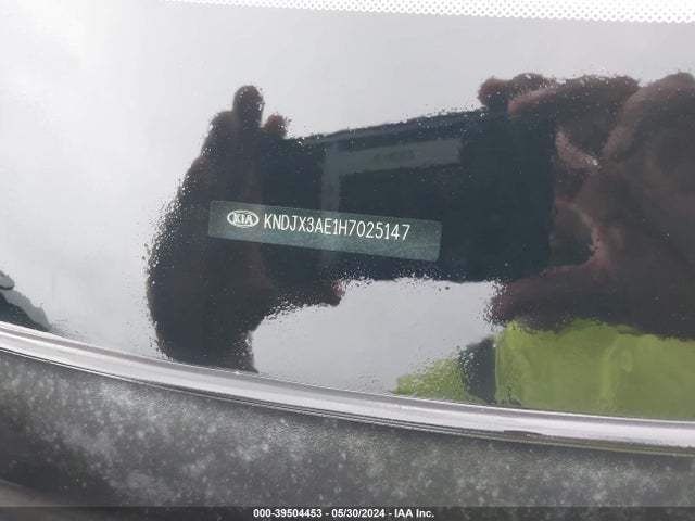 KIA Soul Ev + 2017 KNDJX3AE1H7025147 Image 9
