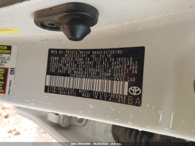 Toyota COROLLA SE 2018 5YFBURHE9JP842232 Image 9