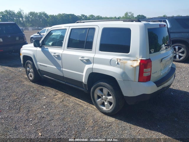 1C4NJRFBXGD719291 Jeep Patriot Latitude