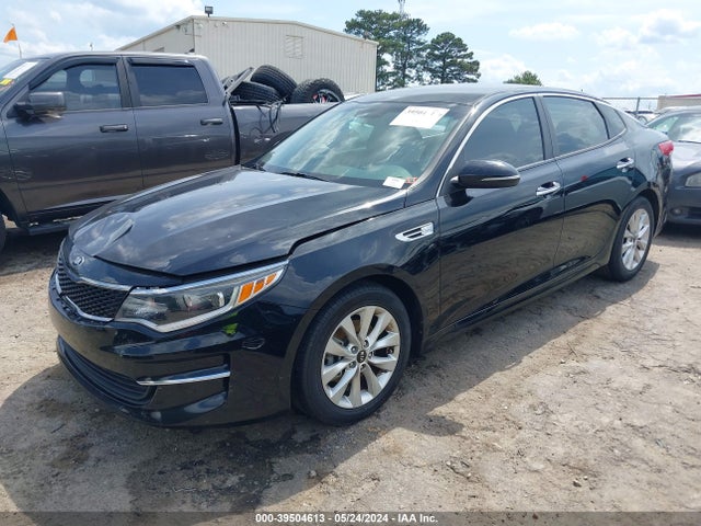 KIA Optima Lx 2018 5XXGT4L34JG264499 Image 2