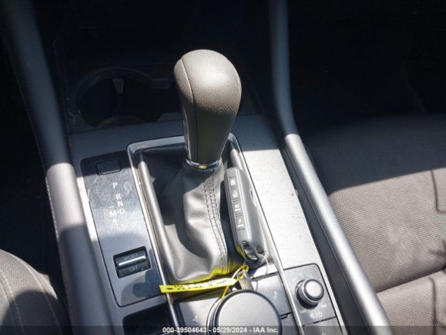 JM1BPAAL8N1507720 Mazda Mazda3 2.5 S