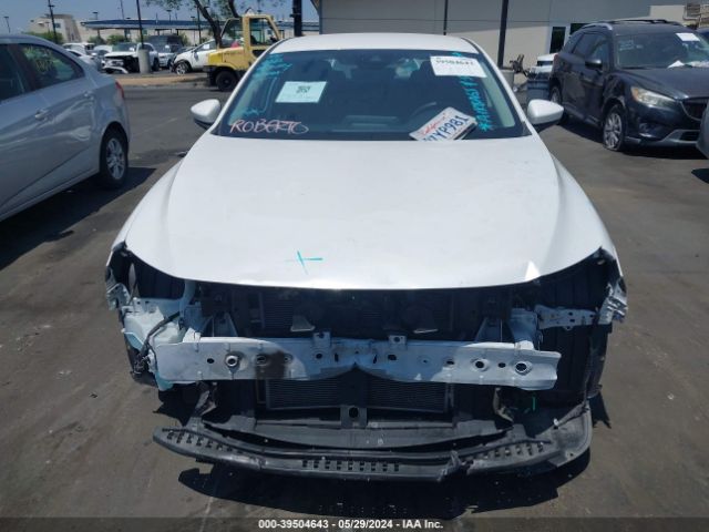 JM1BPAAL8N1507720 Mazda Mazda3 2.5 S