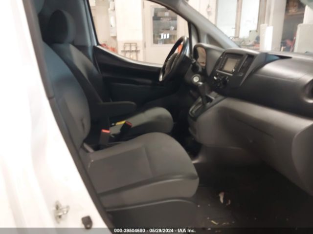 3N6CM0KN6KK698570 Nissan NV200 SV