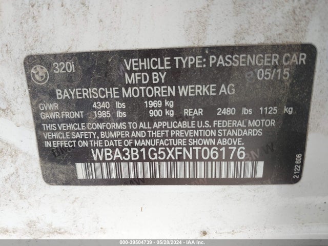 BMW 320i 2015 WBA3B1G5XFNT06176 Image 9