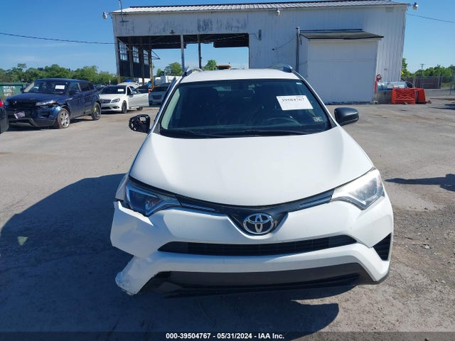 Toyota RAV4 LE 2016 JTMBFREV3GD191741 Image 12