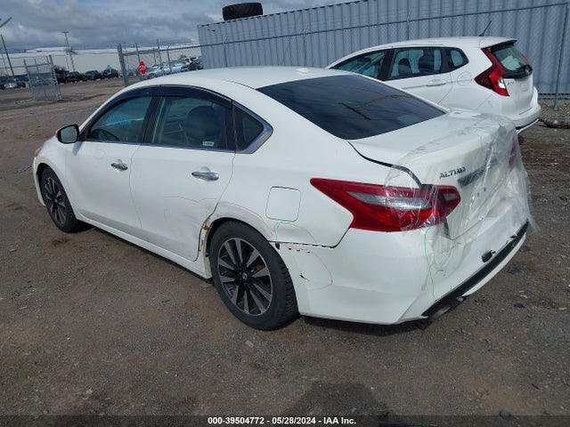 Nissan Altima 2.5 Sl 2018 1N4AL3AP9JC126713 Image 3