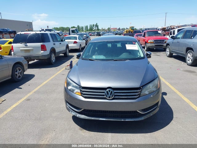 Volkswagen Passat 1.8t S 2015 1VWAT7A37FC062044 Image 12