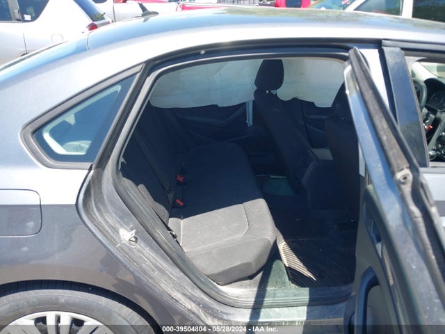 Volkswagen Passat 1.8t S 2015 1VWAT7A37FC062044 Image 8
