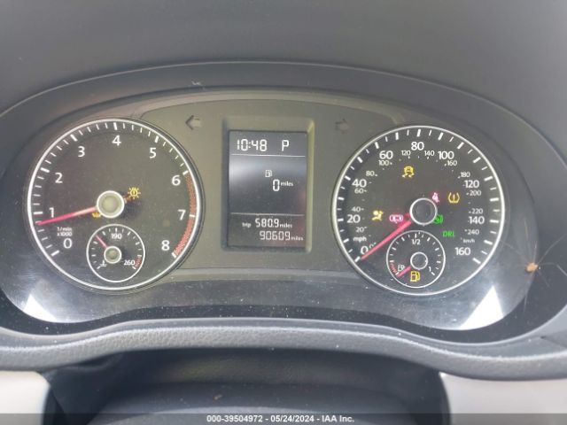 1VWAT7A33FC122627 Volkswagen Passat 1.8t Limited Edition