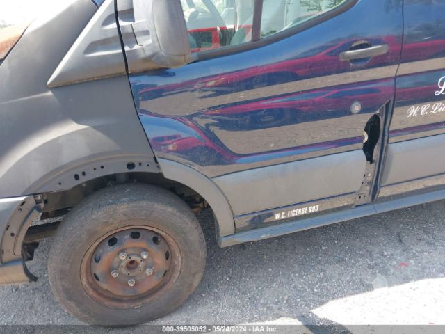 1FTNR1CMXFKA17658 Ford Transit-250