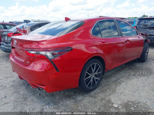 4T1G11AK7MU427154 Toyota CAMRY SE