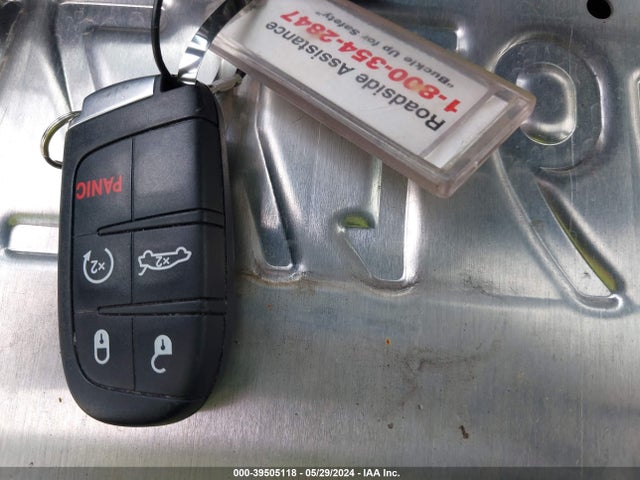Chrysler 300 S 2022 2C3CCABG5NH154246 Image 11