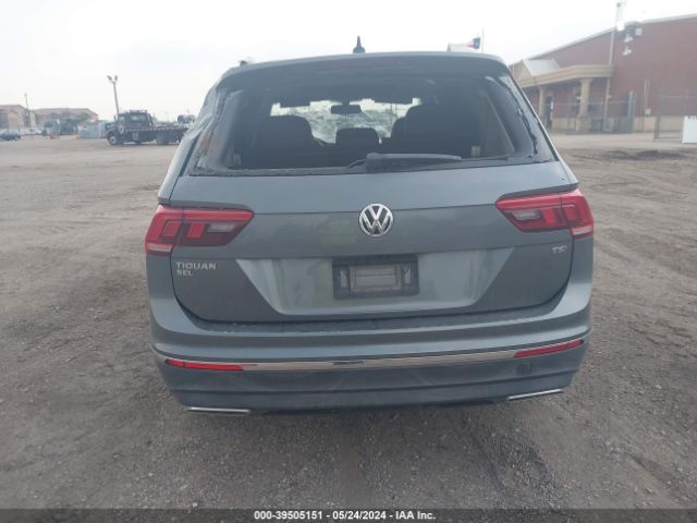 3VV3B7AX5JM024855 Volkswagen Tiguan 2.0t Se/2.0t Sel