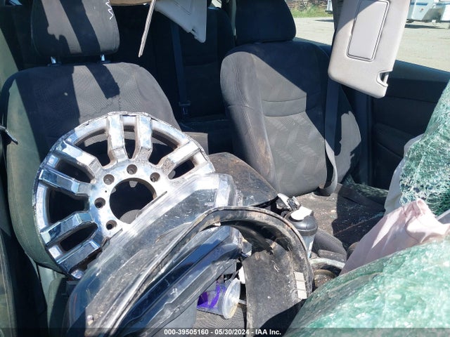 Nissan ROGUE S 2015 5N1AT2MV4FC869250 Image 12