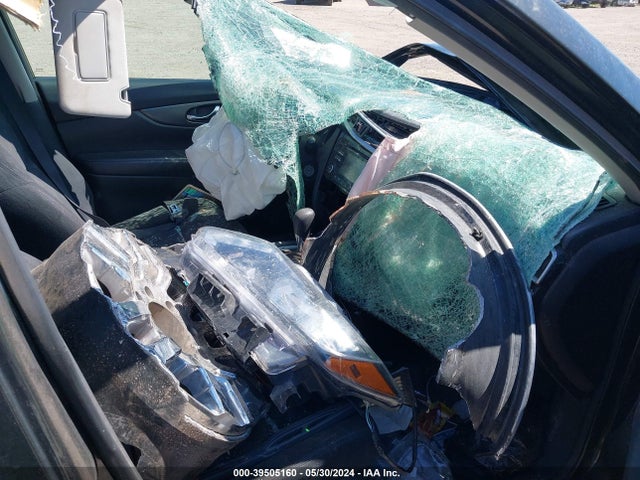 Nissan ROGUE S 2015 5N1AT2MV4FC869250 Image 5