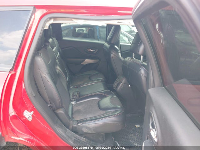 1C4PJMBS6HW588030 Jeep Cherokee Trailhawk 4x4