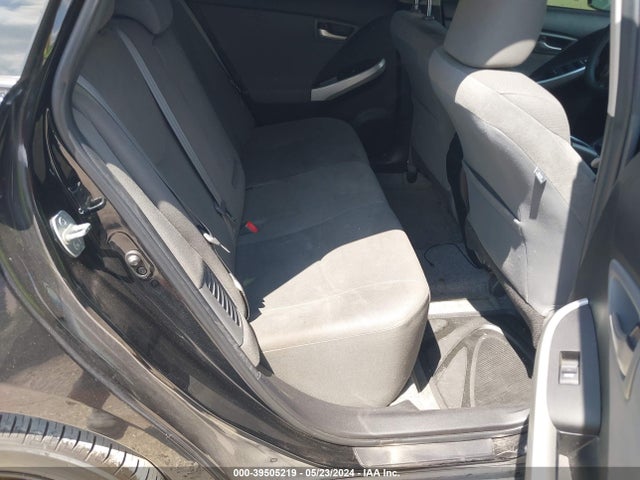Toyota Prius Three 2014 JTDKN3DU1E1759265 Image 8