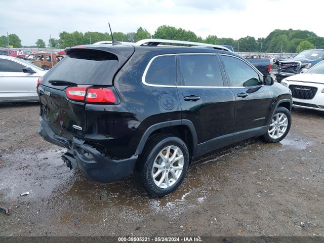 1C4PJLLX8JD524268 Jeep Cherokee Latitude Plus Fwd