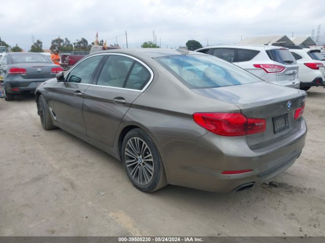 WBAJE5C57KWW17595 BMW 540I