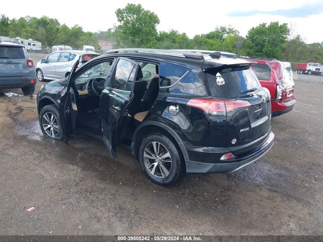 Toyota Rav4 Xle 2017 2T3RFREV8HW585240 Image 3