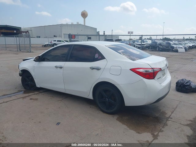 Toyota COROLLA LE 2014 5YFBURHE2EP076995 Image 3