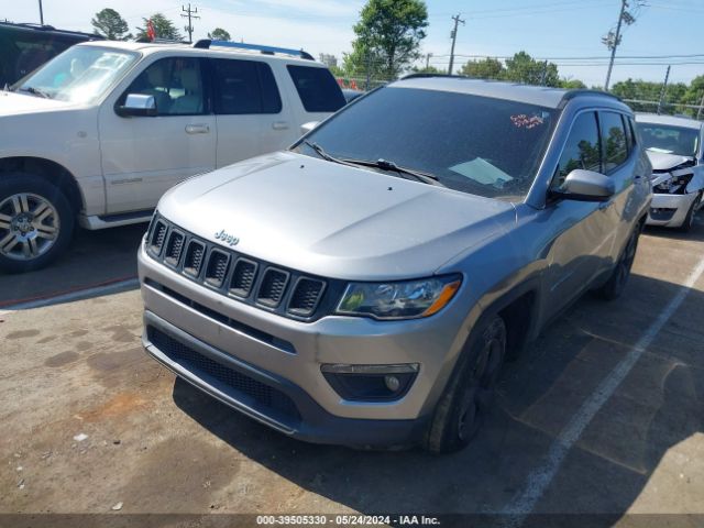3C4NJCBB6KT636673 Jeep Compass Latitude Fwd