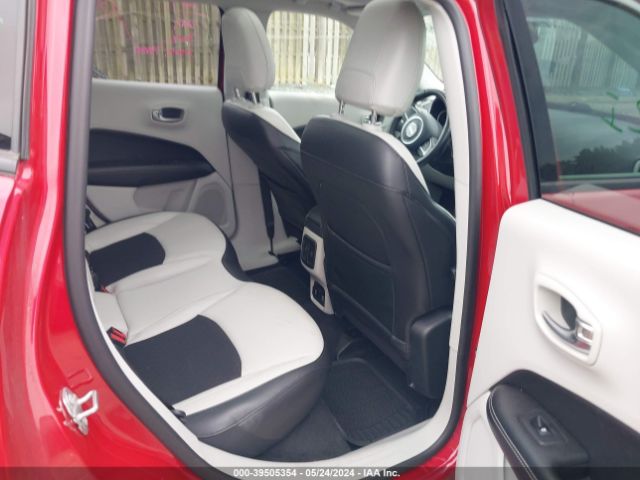 3C4NJCBB5KT614566 Jeep Compass Sun And Wheel Fwd