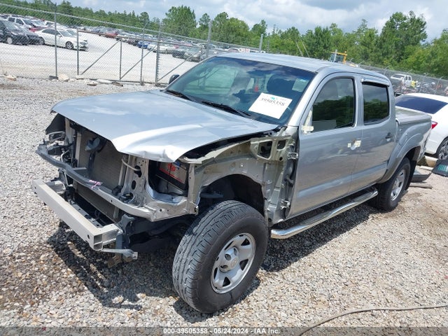Toyota Tacoma Prerunner 2014 5TFJX4GNXEX032736 Image 2