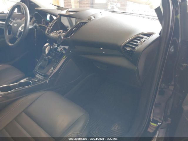 1FMCU9J96GUC04609 Ford Escape Titanium