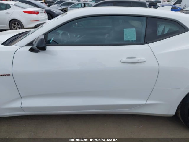 Chevrolet Camaro 1lt 2018 1G1FB1RS5J0153465 Image 14