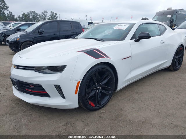 Chevrolet Camaro 1lt 2018 1G1FB1RS5J0153465 Image 2
