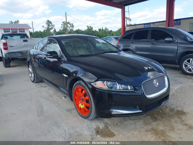 2015 JAGUAR XF SAJWJ0FF3F8U53270 Photo 0