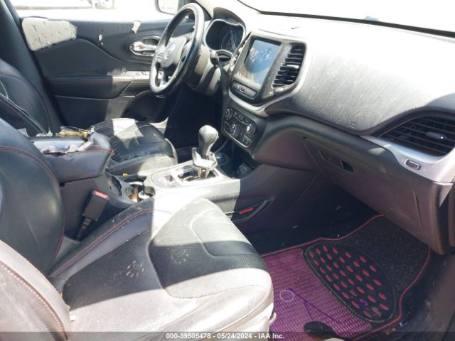1C4PJMBS3FW713708 Jeep Cherokee Trailhawk