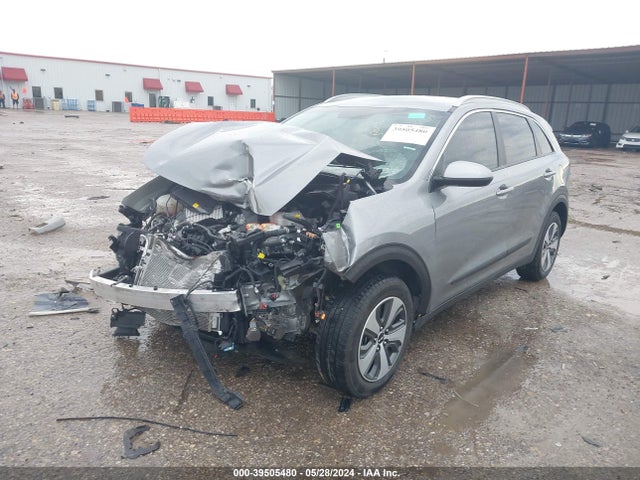 KIA NIRO LX 2022 KNDCB3LC5N5513009 Image 2