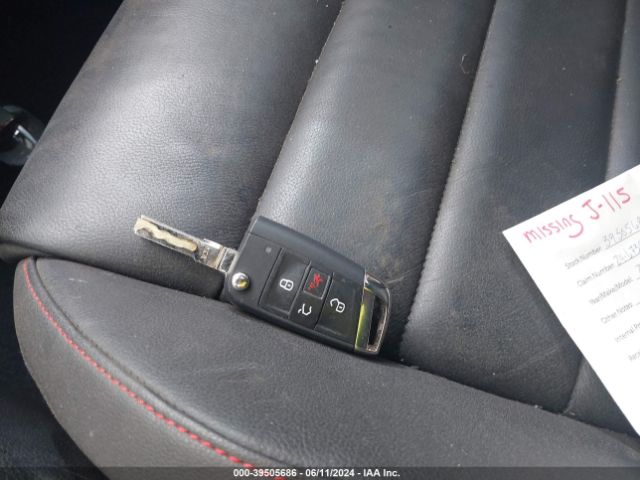 3VW4T7AU5FM030925 Volkswagen Golf Gti 2.0t Autobahn 4-door