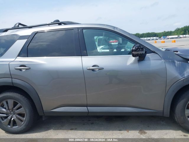 5N1DR3BC6NC248352 Nissan Pathfinder Sv 4wd