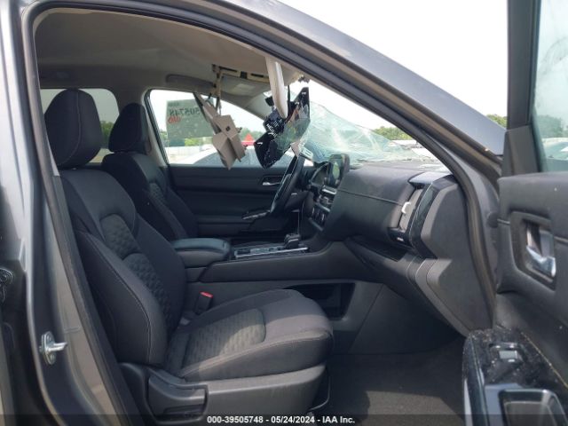 5N1DR3BC6NC248352 Nissan Pathfinder Sv 4wd