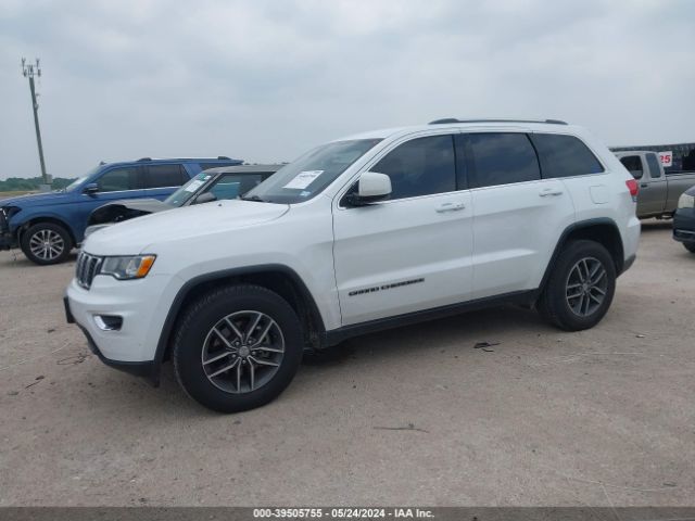 1C4RJEAG4JC368632 Jeep Grand Cherokee Laredo E 4x2