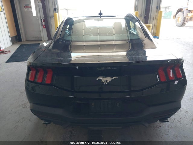 Ford Mustang Ecoboost Fastback 2024 1FA6P8TH4R5107323 Image 17