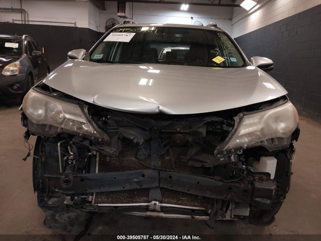 Toyota Rav4 Limited 2015 JTMDFREV0FD162883 Image 13