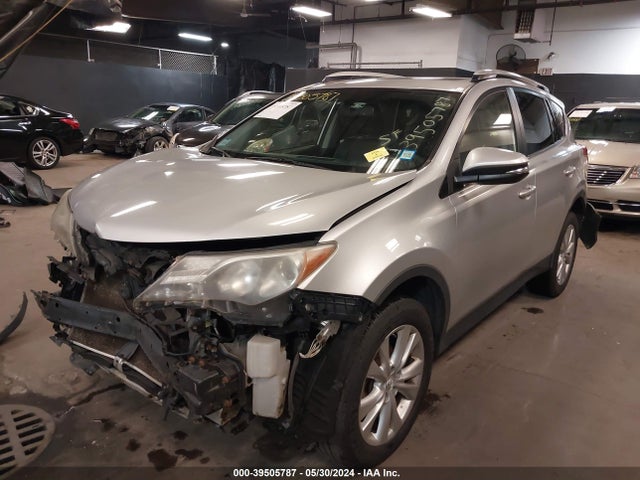 Toyota Rav4 Limited 2015 JTMDFREV0FD162883 Image 2